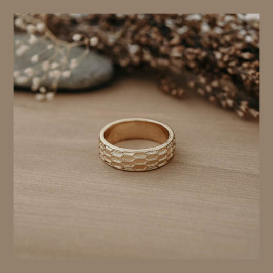 Glee | Bionic Ring (Size 7) - Gold